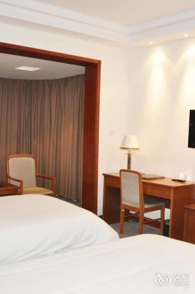 Byfond Hotel Shanghai Eksteriør billede